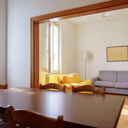 Spacious And Pleasant 2-Br Apt-2
